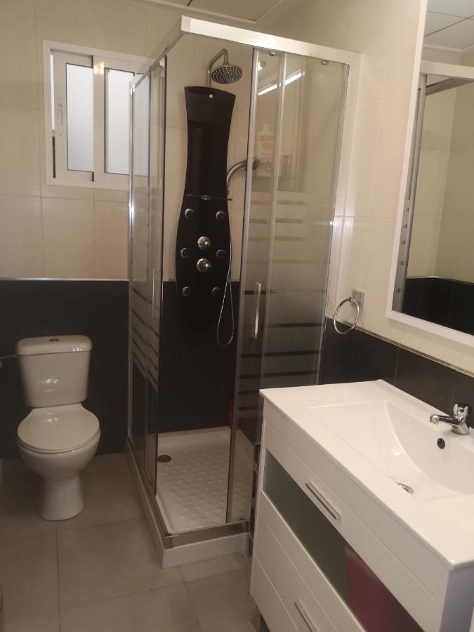Del Mar 1 Deluxe Apartment Torrevieja Centrum Dış mekan fotoğraf
